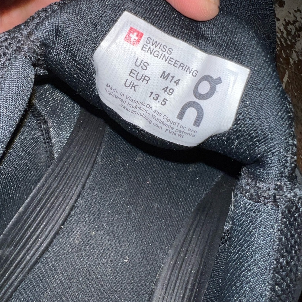 ON Running Men's Cloudswift Sneakers - Picture 9 of 9